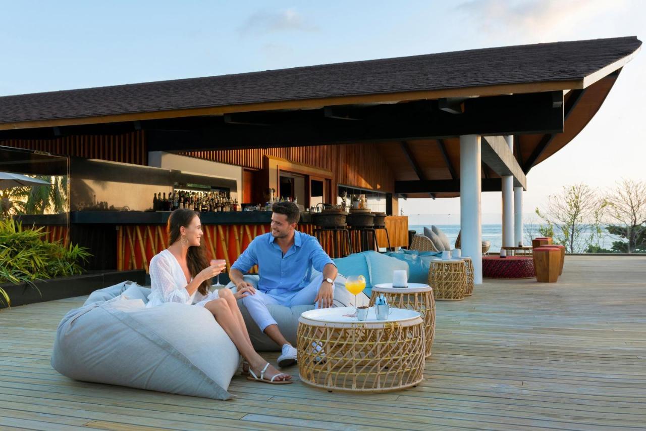 The Westin Maldives Miriandhoo Resort Baa Atoll Exterior photo